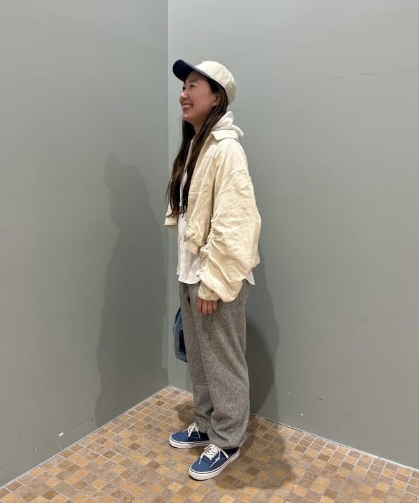 サイトウ　トモミさんの「BEAMS WOMEN｜maturely / バルーン ギャザー ブルゾン」を使ったコーディネート