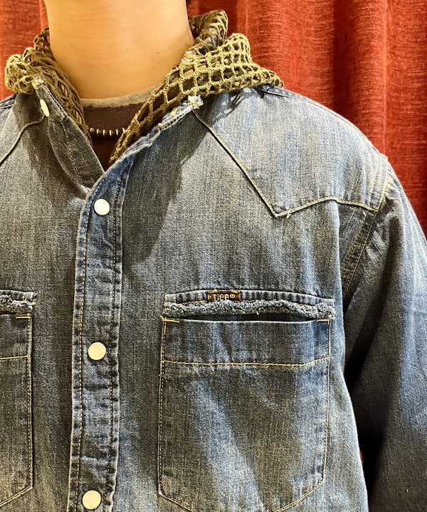 木村 梨香さんの「BEAMS WOMEN｜【別注】Lee / ダメージ & リペア ウエスタン シャツ」を使ったコーディネート