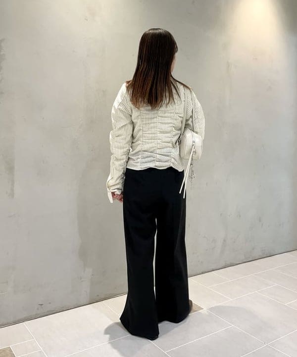 カタヤマ アヤさんの「BEAMS WOMEN｜ベーシック ロングスリーブ Tシャツ」を使ったコーディネート