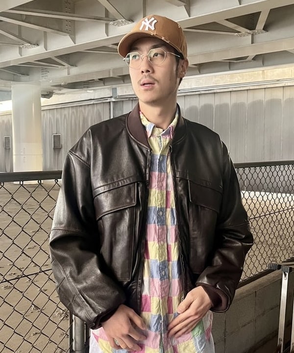 高遠 恒巳さんの「BEAMS WOMEN｜ユーズド加工 レザー ショートブルゾン」を使ったコーディネート