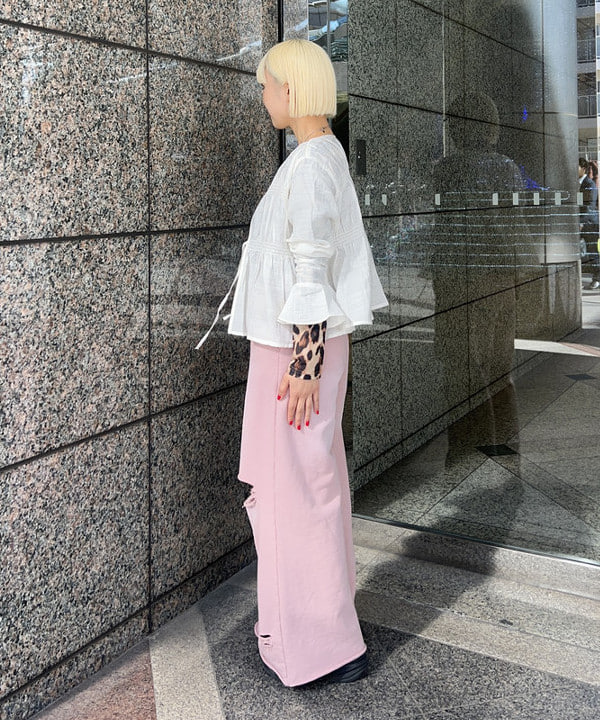 あさひさんの「BEAMS WOMEN｜ダメージ スウェット パンツ」を使ったコーディネート