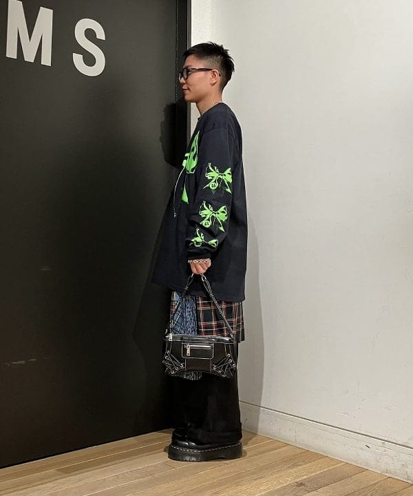 土田 達也さんの「BEAMS WOMEN｜ダブルニースウェットパンツ」を使ったコーディネート