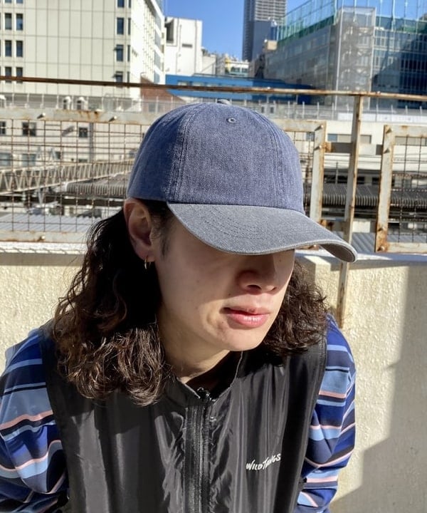 りくっしーさんの「BEAMS WOMEN｜2トーン フェード キャップ」を使ったコーディネート