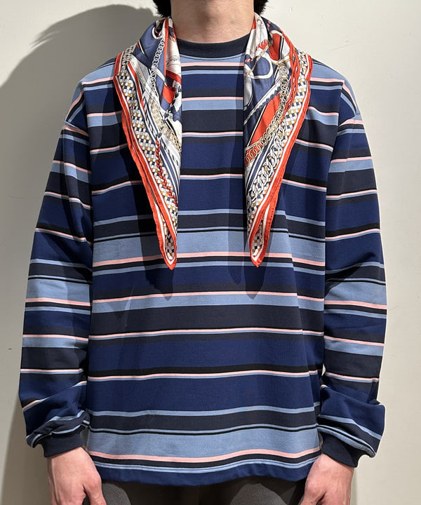 及川 晃さんの「BEAMS WOMEN｜manipuri / タングルベルト スカーフ」を使ったコーディネート