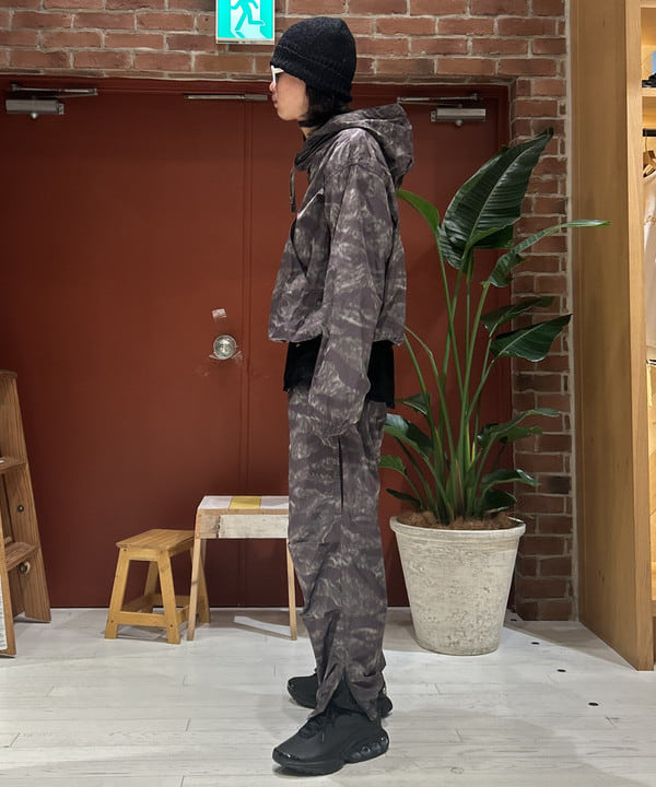 shimaさんの「BEAMS WOMEN｜タイガーカモフラージュ ミリタリー スモック」を使ったコーディネート