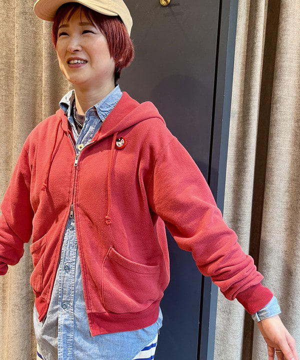 木村 梨香さんの「BEAMS WOMEN｜maturely / メモリー トレンチ オーバーコート」を使ったコーディネート