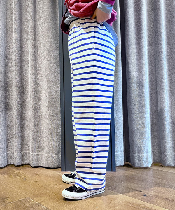 木村 梨香さんの「BEAMS WOMEN｜maturely / メモリー トレンチ オーバーコート」を使ったコーディネート