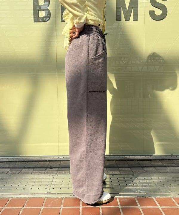 矢野(青木)優香さんの「BEAMS WOMEN｜maturely / シアー シャーリング カーディガン」を使ったコーディネート
