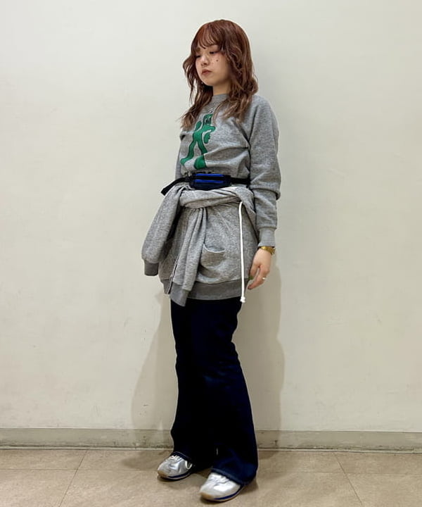 ナツハさんの「BEAMS WOMEN｜フレア デニム パンツ」を使ったコーディネート