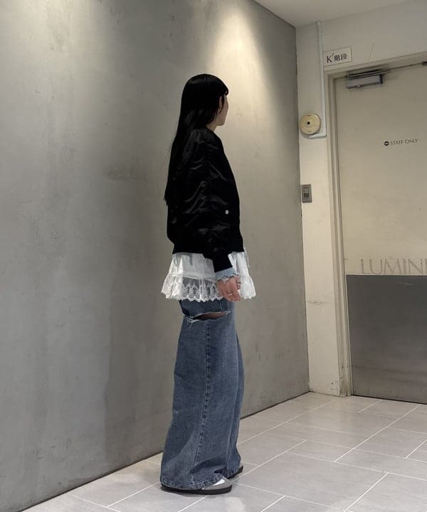 松田 陽茉莉さんの「BEAMS WOMEN｜リブ ダメージ クルーネック トップス」を使ったコーディネート