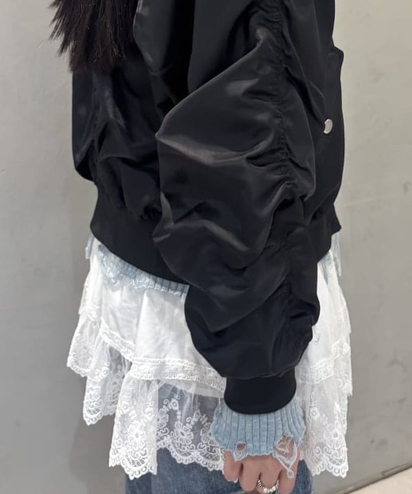 松田 陽茉莉さんの「BEAMS WOMEN｜リブ ダメージ クルーネック トップス」を使ったコーディネート