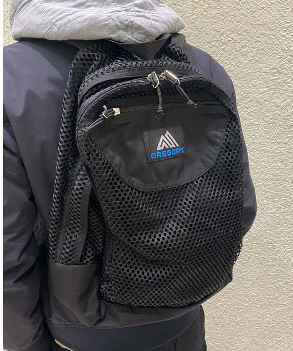 Lazzyさんの「【別注】GREGORY / メッシュ DITCH DAY」を使ったコーディネート