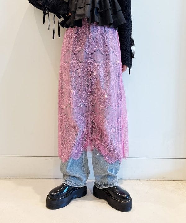 りかちょび/岸本梨佳さんの「BEAMS WOMEN｜ティアード キリカエ クルーネック Tシャツ」を使ったコーディネート