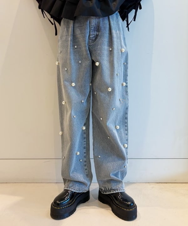 りかちょび/岸本梨佳さんの「BEAMS WOMEN｜ティアード キリカエ クルーネック Tシャツ」を使ったコーディネート