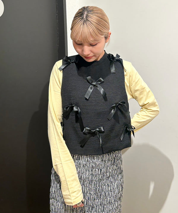 佐藤 亜美さんの「BEAMS WOMEN｜ベーシック ロングスリーブ Tシャツ」を使ったコーディネート