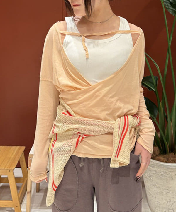 ケミオさんの「BEAMS WOMEN｜maturely / カシュクール ストラップ ロング スリーブ」を使ったコーディネート