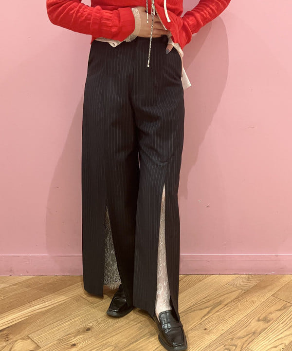 晶さんの「BEAMS WOMEN｜クロップド ジップ Vネック カーディガン」を使ったコーディネート