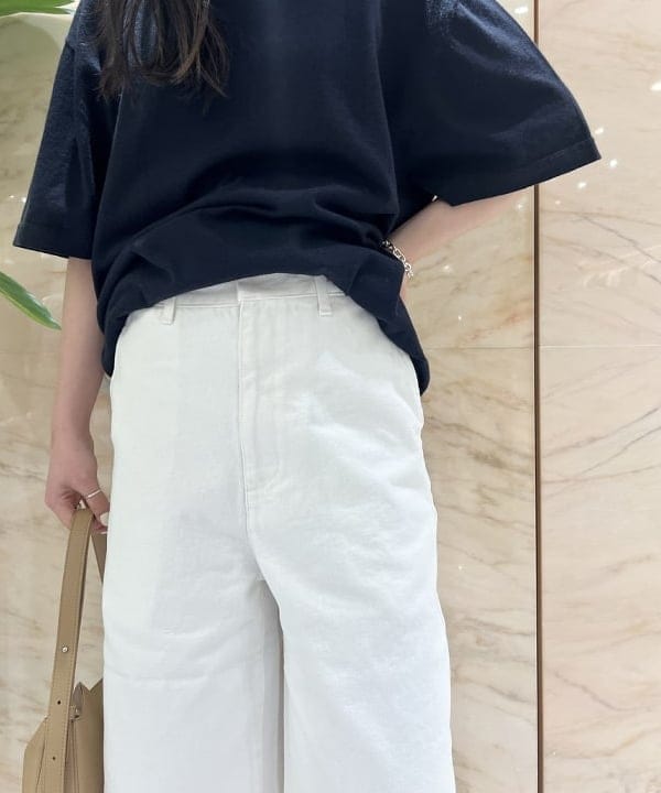 中丸　栞さんの「BEAMS WOMEN｜＆MyuQ / UPIS ショルダーバッグ」を使ったコーディネート