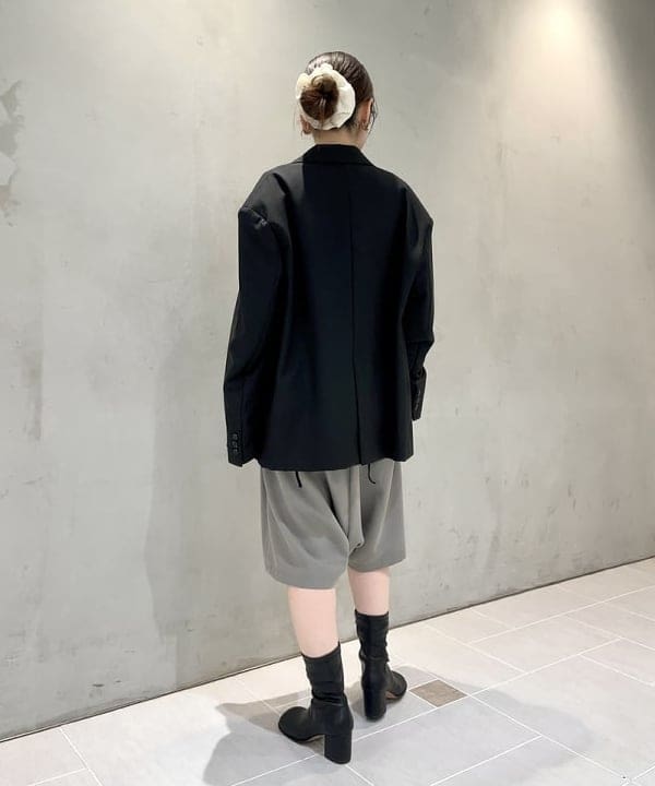 カタヤマ アヤさんの「BEAMS WOMEN｜PHILIPPE AUDIBERT / Mason イヤリング シルバー」を使ったコーディネート