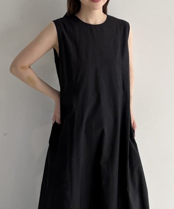 makita mikaさんの「BEAMS WOMEN｜【別注】ne Quittez pas / ポプリン バルーン ワンピース」を使ったコーディネート