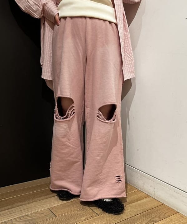 Ito_ririkaさんの「BEAMS WOMEN｜ドビー ストライプ ビッグ ボタンダウン シャツ」を使ったコーディネート