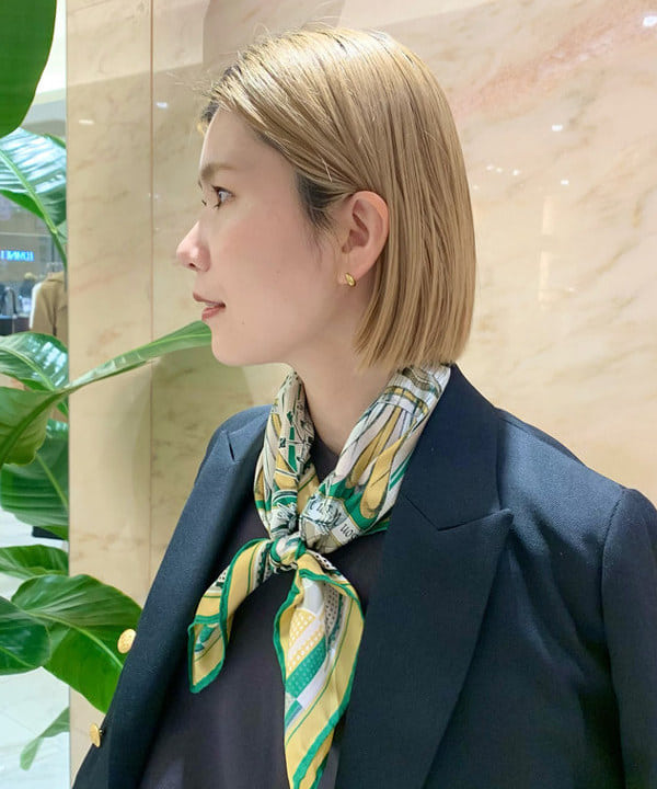 AONO SHIKAMAさんの「BEAMS WOMEN｜ドライギャバジン ６ボタン ダブルジャケット」を使ったコーディネート