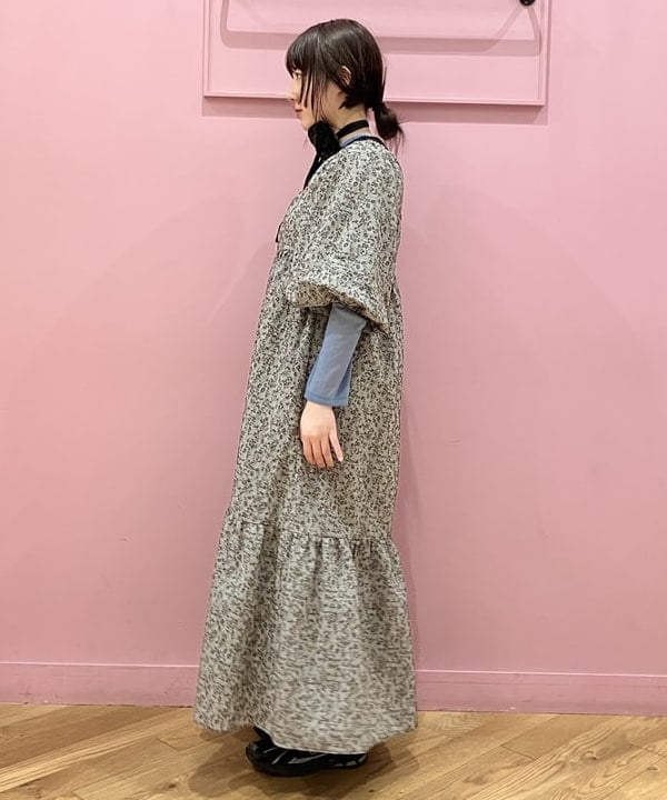 晶さんの「BEAMS WOMEN｜RBS / ティアード スクエアネック ワンピース」を使ったコーディネート