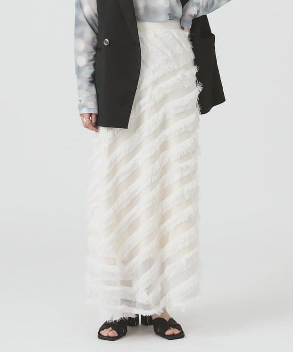 saori KATOさんの「BEAMS WOMEN｜RBS / バック オープン ジレ」を使ったコーディネート