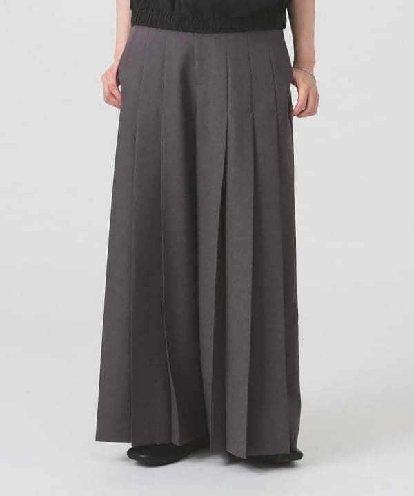 saori KATOさんの「BEAMS WOMEN｜RBS / ハーフスリーブ バルーン ブラウス」を使ったコーディネート