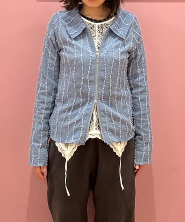 リズさんの「BEAMS WOMEN｜ストライプ シャーリング ジップ シャツ」を使ったコーディネート