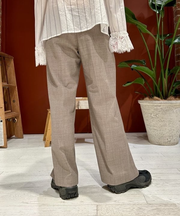 marieさんの「BEAMS WOMEN｜maturely / レース アンド ストライプ ブラウス バック トゥ フロント」を使ったコーディネート