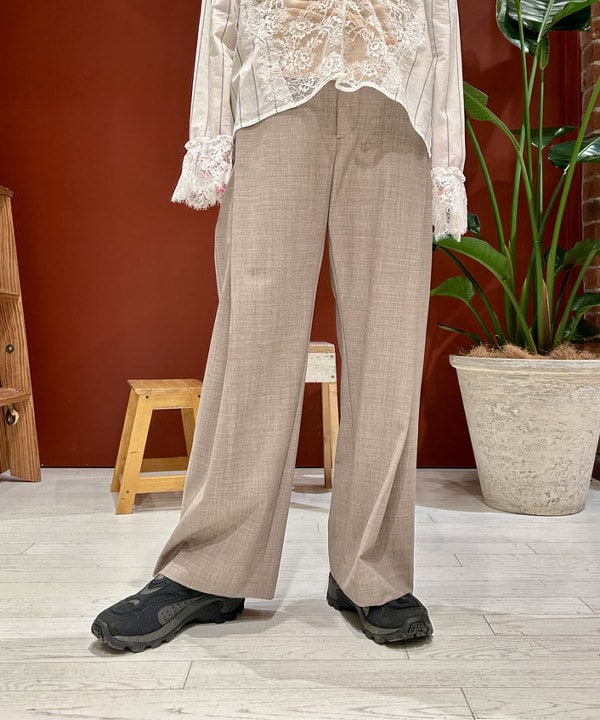 marieさんの「BEAMS WOMEN｜maturely / レース アンド ストライプ ブラウス バック トゥ フロント」を使ったコーディネート