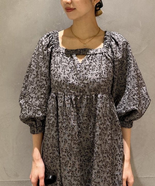 ササキさんの「BEAMS WOMEN｜RBS / ティアード スクエアネック ワンピース」を使ったコーディネート