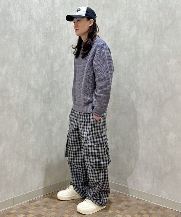 トラ吉さんの「BEAMS WOMEN｜ヘザー メッシュ クルーネックニット」を使ったコーディネート
