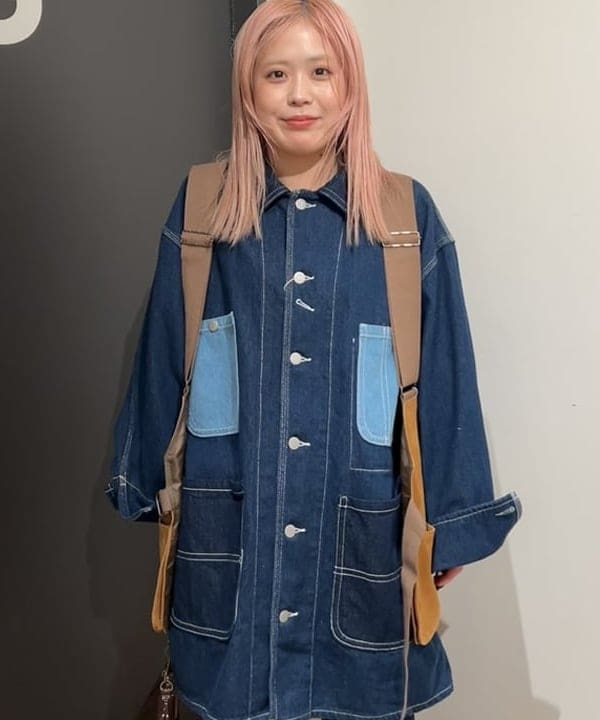 安藤 菜央さんの「BEAMS WOMEN｜maturely / ゴート スエード ノーバッグ ベスト」を使ったコーディネート
