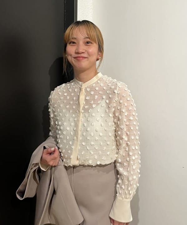 Ito_ririkaさんの「BEAMS WOMEN｜ドット ジャカード ブラウス＊」を使ったコーディネート