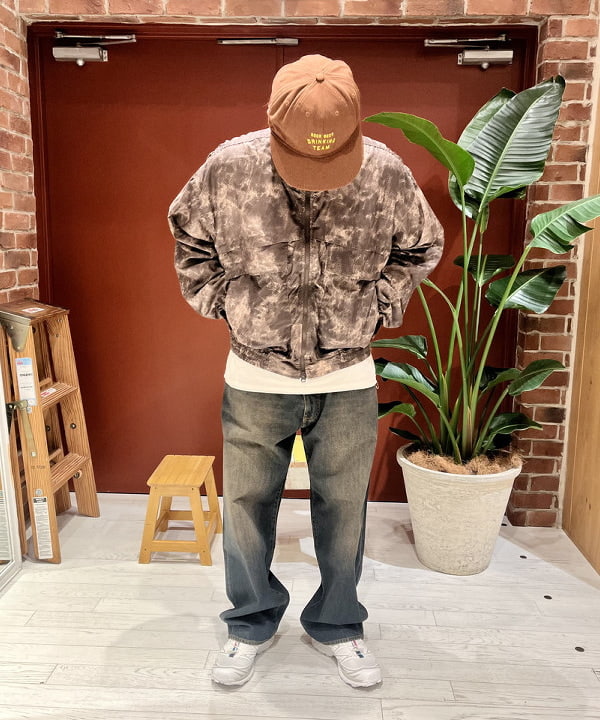 新里 京介さんの「BEAMS WOMEN｜総柄 ウェイディングブルゾン」を使ったコーディネート