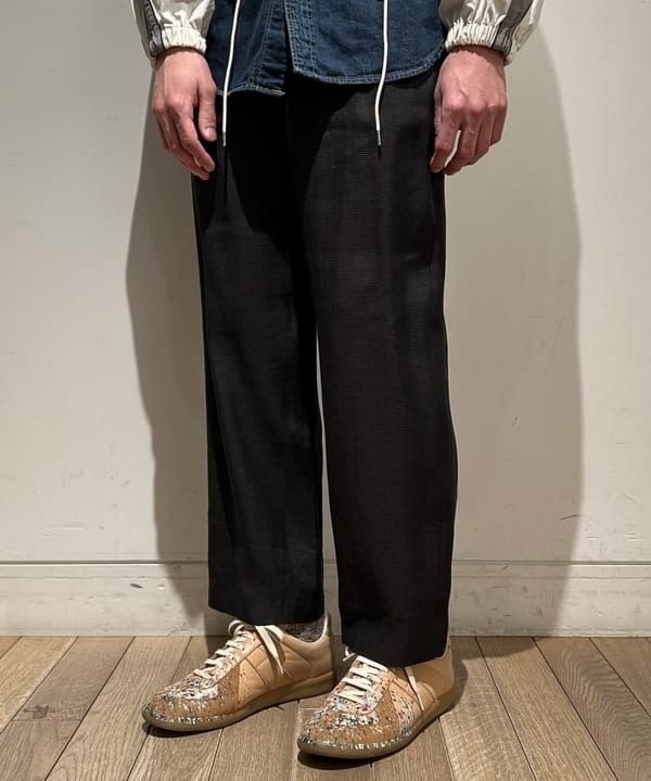 及川 晃さんの「BEAMS WOMEN｜アバカ クロッシェ ハット」を使ったコーディネート