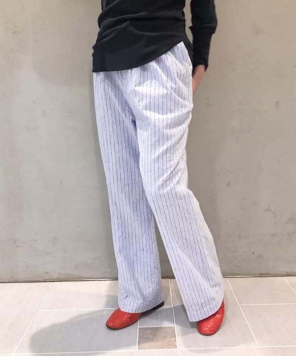 amaさんの「BEAMS WOMEN｜フラップ ミニ バッグ」を使ったコーディネート