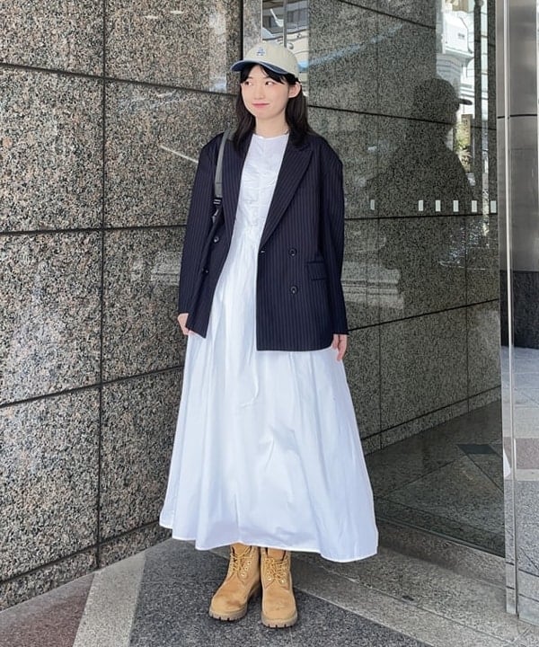 加歩さんの「BEAMS WOMEN｜ne Quittez pas / ドビー シャーリング ワンピース」を使ったコーディネート