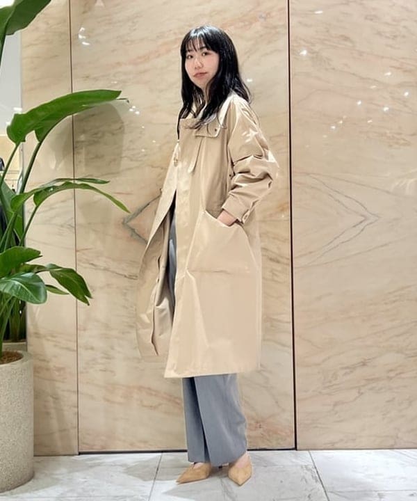 中丸　栞さんの「BEAMS WOMEN｜18G リブ クルーネック カーディガン」を使ったコーディネート