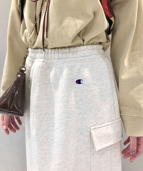 amaさんの「BEAMS WOMEN｜【別注】SCREEN STARS / 天竺 ラグラン Tシャツ」を使ったコーディネート