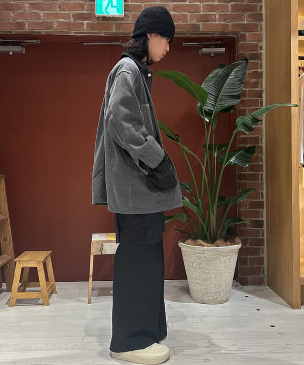 shimaさんの「BEAMS WOMEN｜クレイジー ビッグ カバーオールコート」を使ったコーディネート