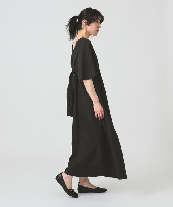 kigoさんの「BEAMS WOMEN｜RBS / フロント タック バック リボン ワンピース」を使ったコーディネート