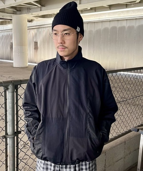 高遠 恒巳さんの「BEAMS WOMEN｜クレイジー トラックトップ ブルゾン」を使ったコーディネート