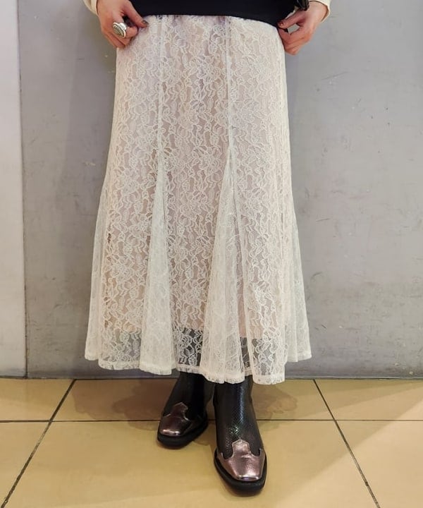 saori KATOさんの「BEAMS WOMEN｜レース アップ ミニ バッグ」を使ったコーディネート