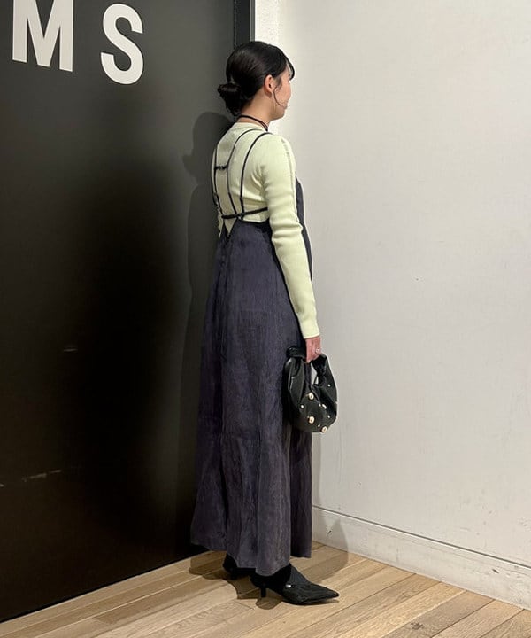 早川 萌子さんの「BEAMS WOMEN｜RBS / リブ ハリヌキ ライン クルーネック トップス」を使ったコーディネート