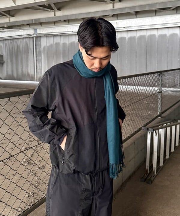 川崎 駿希さんの「BEAMS WOMEN｜クレイジー トラックトップ ブルゾン」を使ったコーディネート