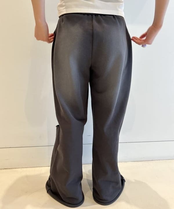 ナカノ アイさんの「BEAMS WOMEN｜ボーダー レース スリーブ Tシャツ」を使ったコーディネート