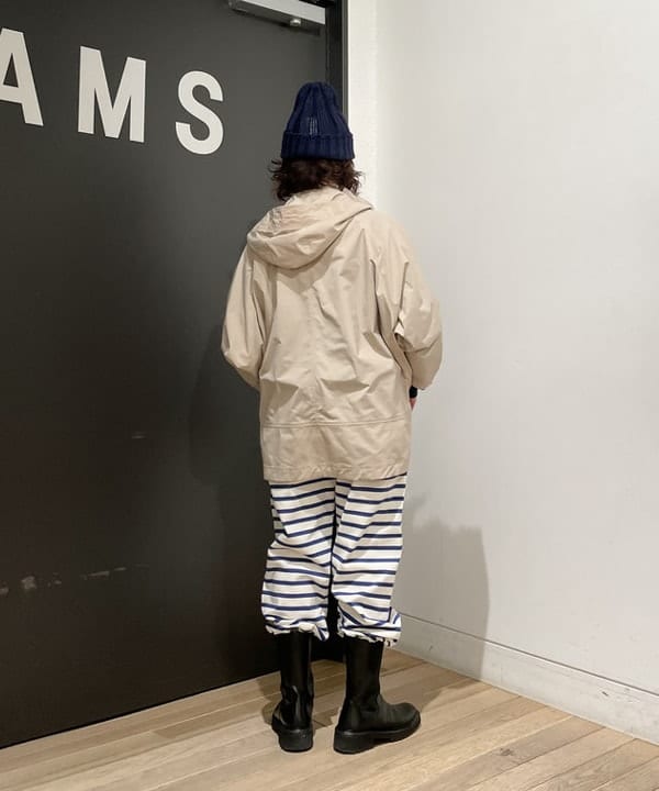 IZUMI MAYUMIさんの「BEAMS WOMEN｜WOOLRICH / SUMMER ANORAK ブルゾン」を使ったコーディネート